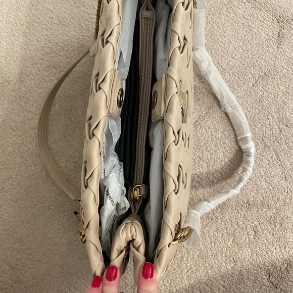 Beautiful taupe Karl Lagerfeld woven tote - Picture 5 of 8